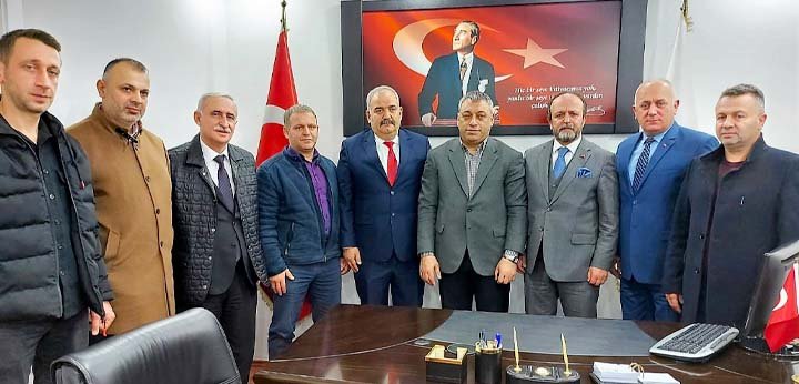 AK Parti Trabzon Ortahisar İlçe Başkanı Selahattin Çebi  ve Yönetim Kurulu ziyarette bulundu.