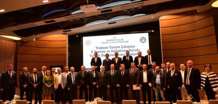 Trabzon Valisi Sn. Aziz Yıldırım’ın katılımıyla Turizm Çalıştayı gerçekleştirildi.