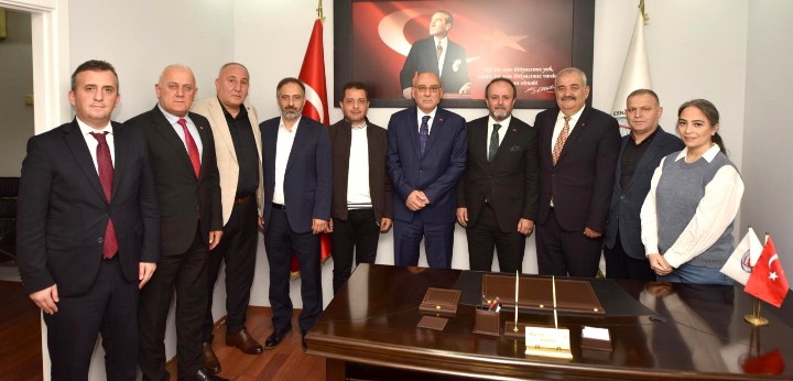 TESAOB Başkanı Sn. Metin KARA ve heyeti Trabzon İnşaatçılar- Emlakçılar Esnaf ve Sanatkarlar Odası Başkanlığını  ziyarette bulundu